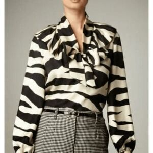 Kate Spade Catarina Zebra Print 100% Silk Ruffle Collar Tie Blouse Women's M